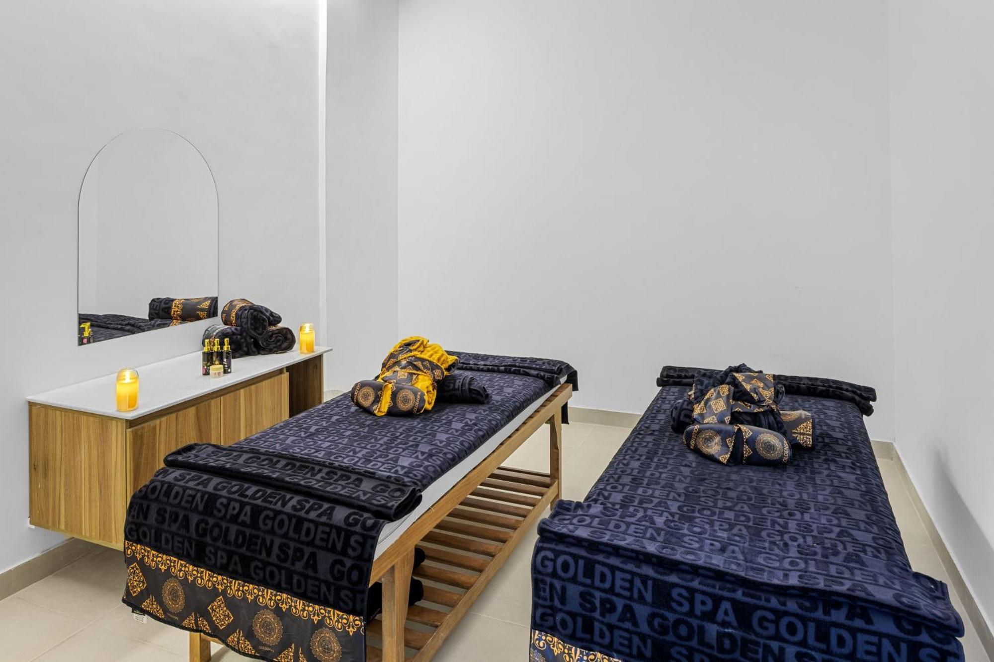 Albatros Makadi Resort 洪加達 外观 照片